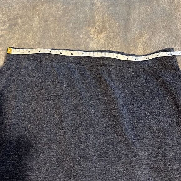Summer & Sage skirt. Slate gray. Large - Picture 3 of 5